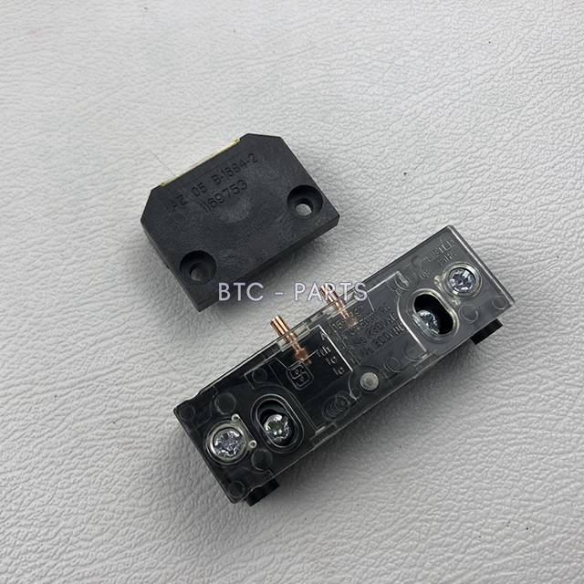 Elevator AMD Door Lock Contact KM254995 Use For Kone