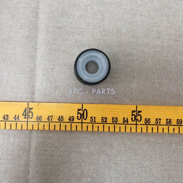 Elevator Door Lock Roller KM359391G01, Lock D31.5 12mm W19.5mm Use For Kone