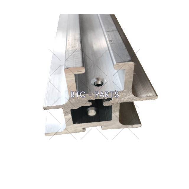 Escalator Handrail Guide Rail DAA450D2 Use For Otis