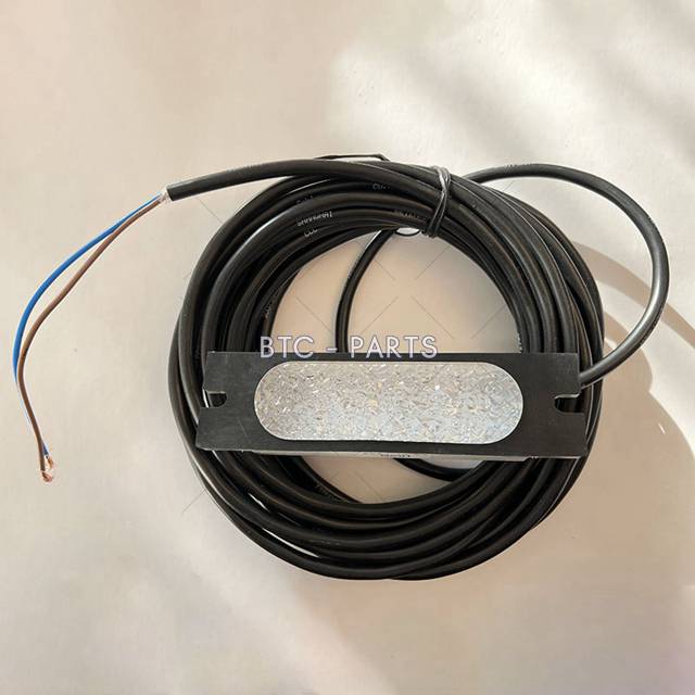 Escalator Comb Light DAA424H8-TWE Use For Otis