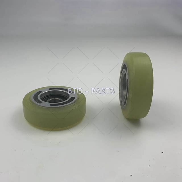 Escalator Step Roller YS004C332 Use For Hitachi