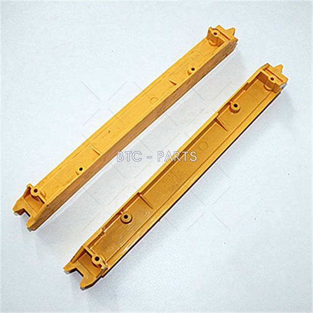 Escalator Step Demarcation XAA455BF2, Strip Right Yellow Insert Size 198.8*41.5/33.6 mm Use For Otis