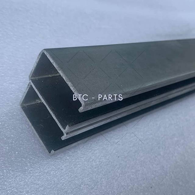 Escalator Handrail Guide DEE2436956 Use For Kone