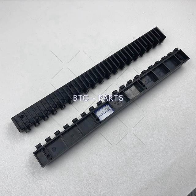 Escalator Step Demarcation L57332087A Use For Otis